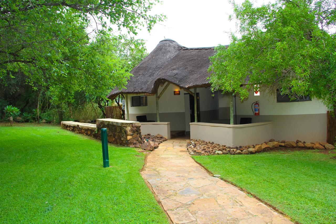 רסטנבורג Bush Bungalows At Sun City Resort מראה חיצוני תמונה